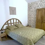 Bed & Breakfast Manoir Du Marquis De Montcalm 3*