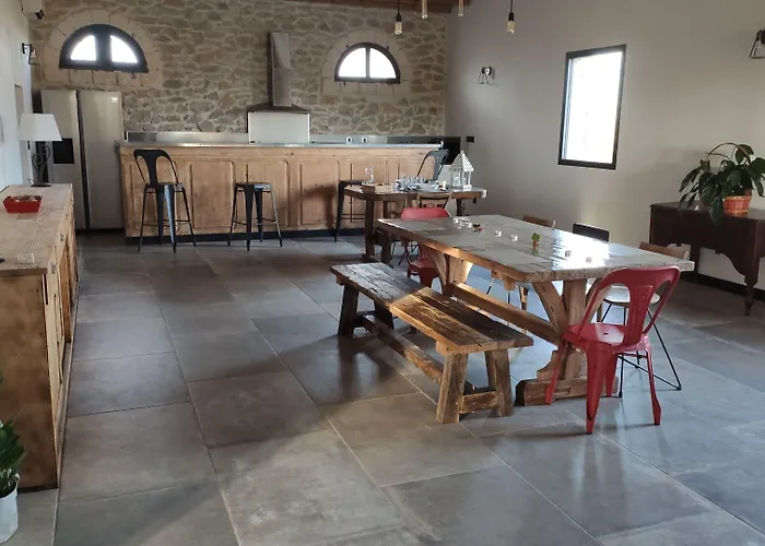 Manoir Du Marquis De Montcalm Bed & Breakfast Vestric-et-Candiac
