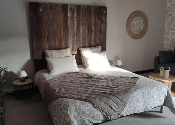 Manoir Du Marquis De Montcalm Bed & Breakfast Vestric-et-Candiac